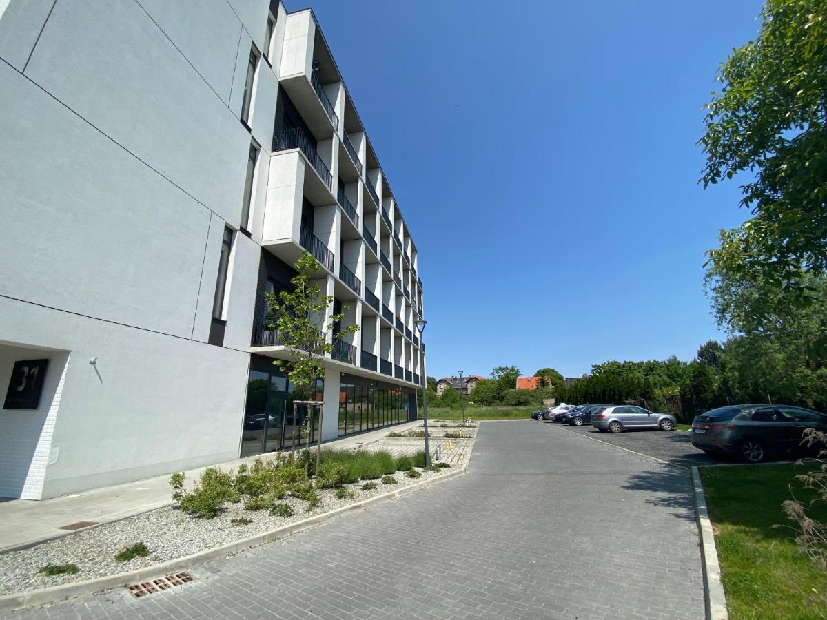 Apartament Wroclaw-Lotnisko Exterior photo